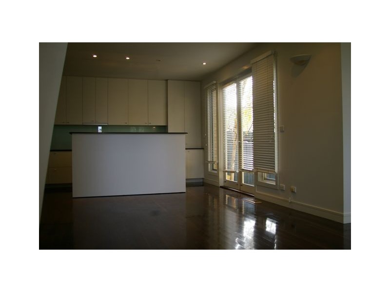 7/1-3 Hammond Street, Thornbury VIC 3071