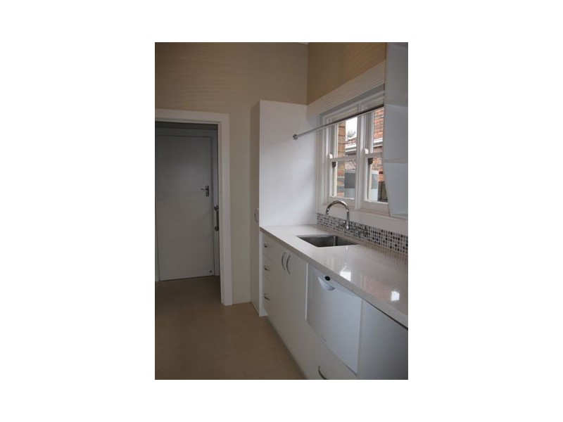 41 Bird Avenue, Northcote VIC 3070