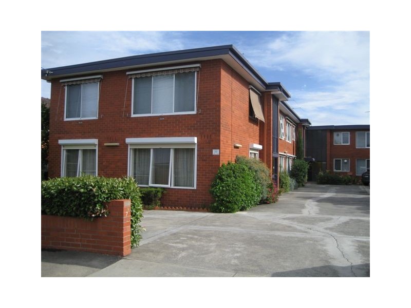 6/7 Smith Street, Thornbury VIC 3071
