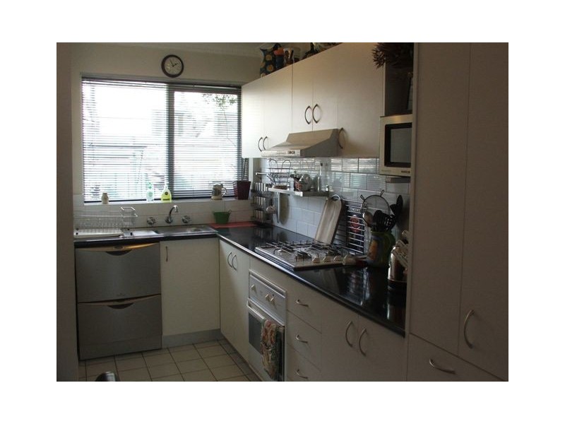 3/3 Balmoral Avenue, Brunswick East VIC 3057