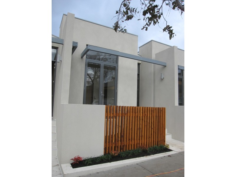 10 Urquhart Street, Northcote VIC 3070