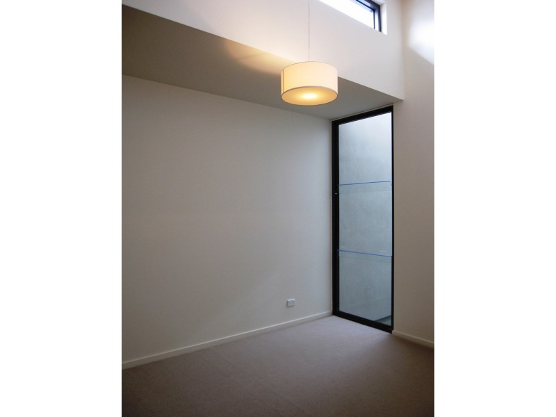 10 Urquhart Street, Northcote VIC 3070