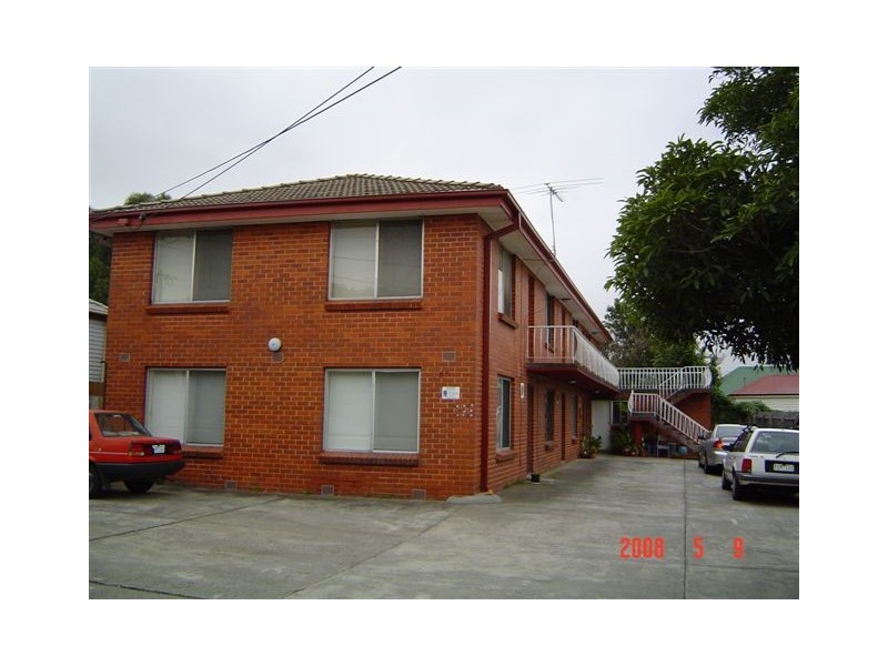 2/185 Station Street, Fairfield VIC 3078