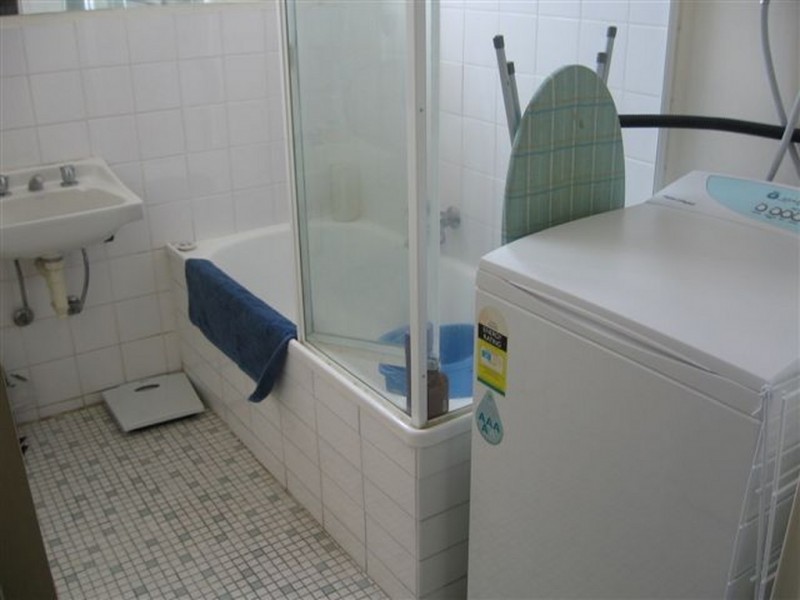 3/203 Station Street, Fairfield VIC 3078