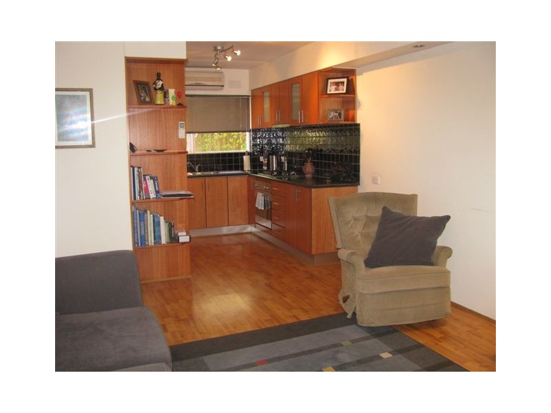 12/116 Arthurton Road, Northcote VIC 3070