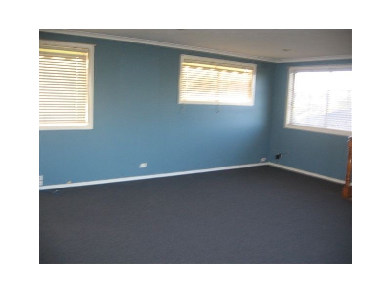 2 Maple Grove, Bundoora VIC 3083