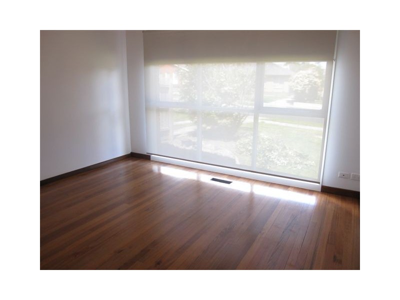 18 Oxley Avenue, Bundoora VIC 3083