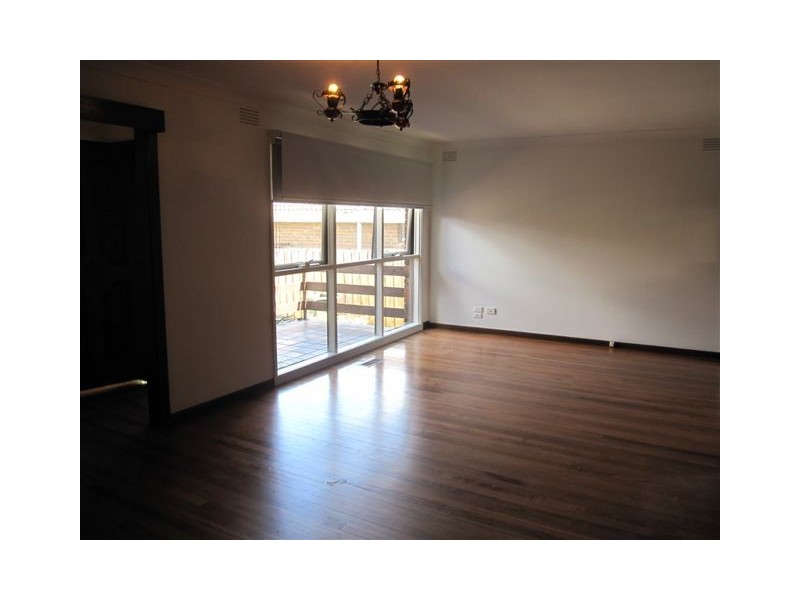 18 Oxley Avenue, Bundoora VIC 3083