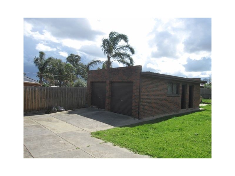 18 Oxley Avenue, Bundoora VIC 3083