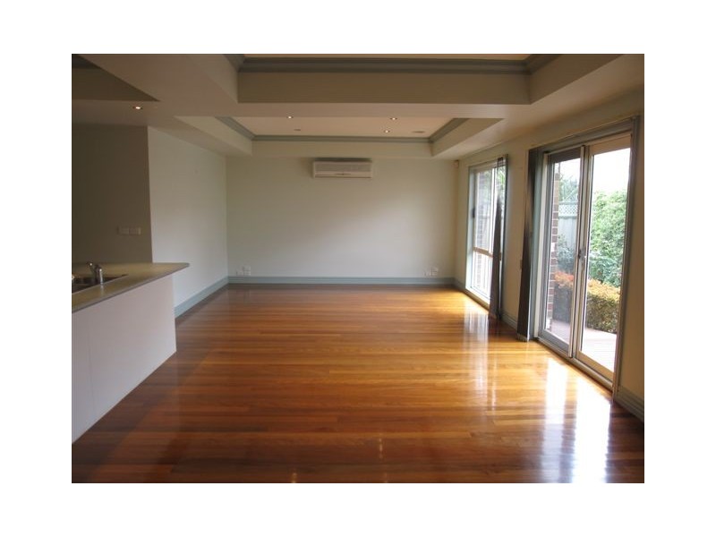 2/97 Speight Street, Thornbury VIC 3071