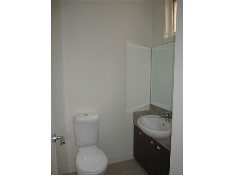 1/1-3 Hammond Street, Thornbury VIC 3071