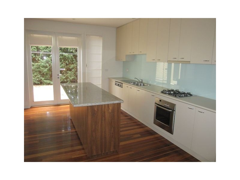 1/1-3 Hammond Street, Thornbury VIC 3071