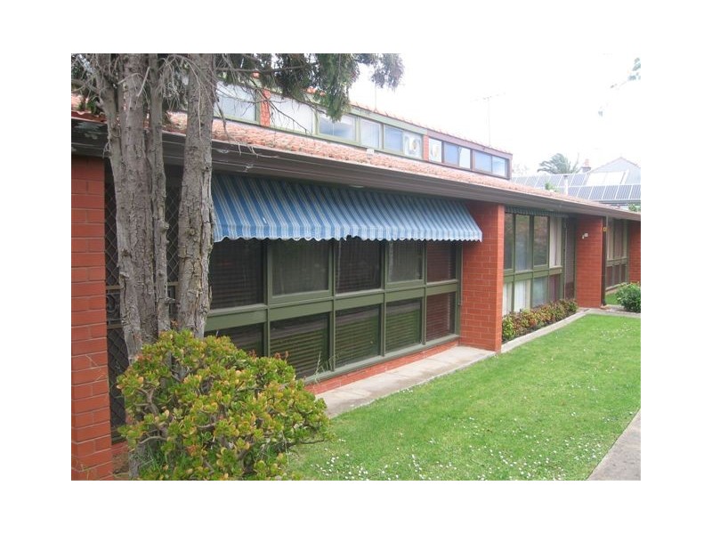 3/106  Rennie Street, Coburg VIC 3058