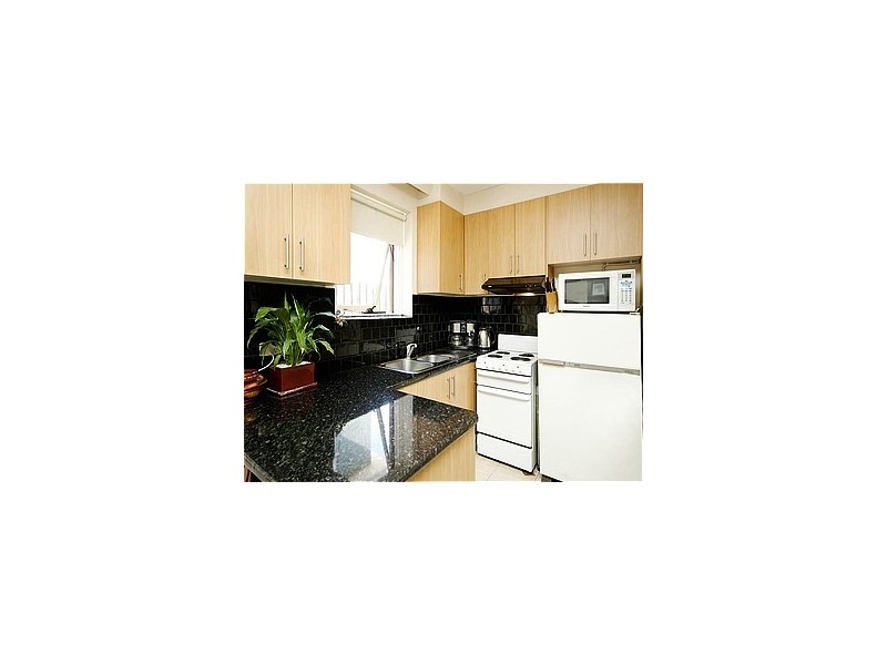 1/110 Ballantyne St, Thornbury VIC 3071