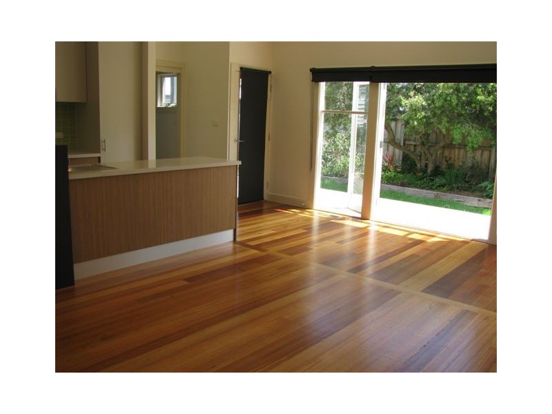 26 Clifton Street, Northcote VIC 3070