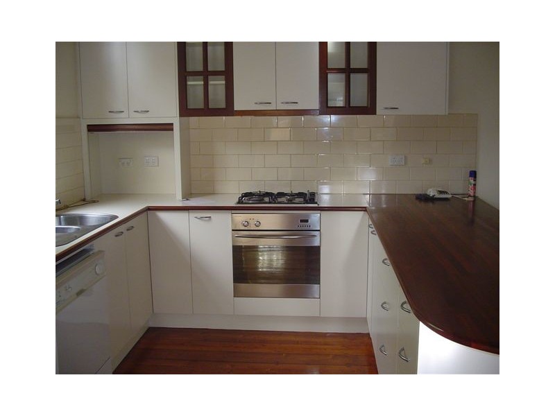 135 Normanby Ave, Thornbury VIC 3071