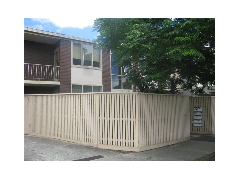 8/22 Westgarth Street, Northcote VIC 3070