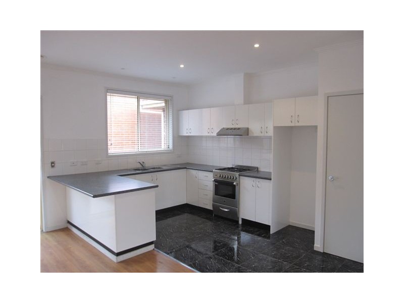 16 Opal Street, Preston VIC 3072