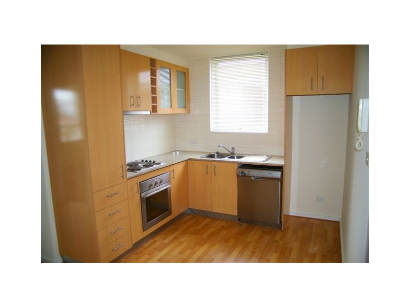 7/36 Pearson Street, Brunswick VIC 3056