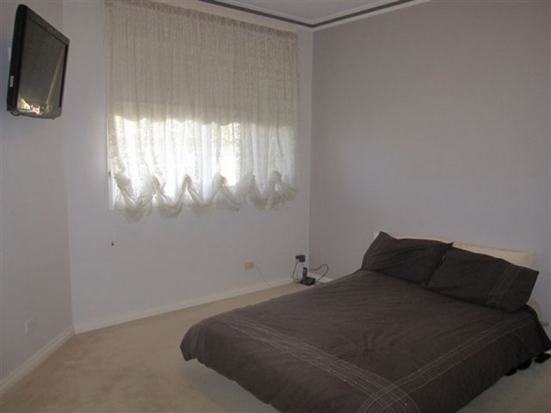 18B Clifton Street, Northcote VIC 3070