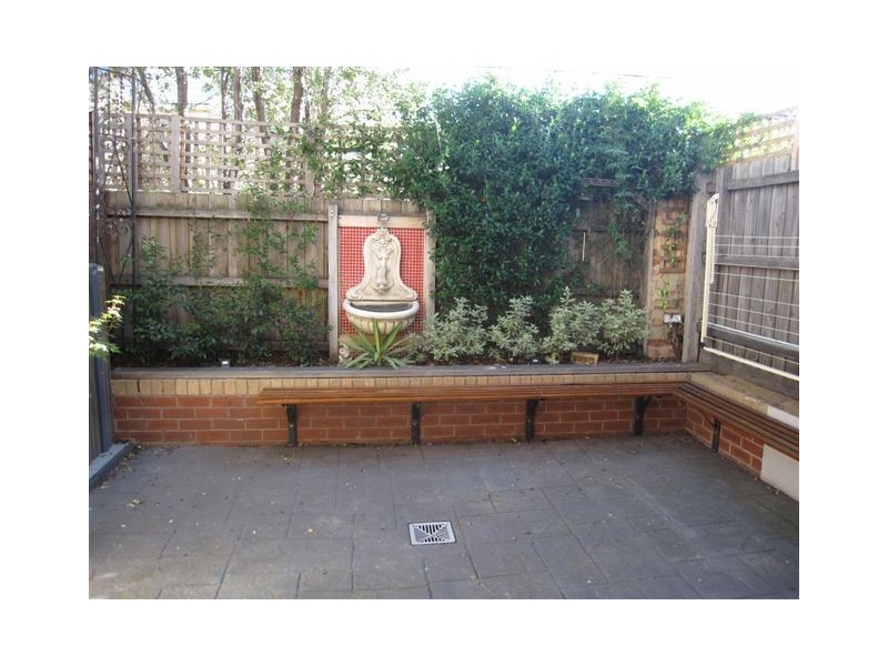 18B Clifton Street, Northcote VIC 3070