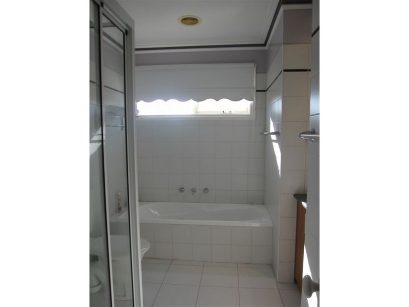 18B Clifton Street, Northcote VIC 3070