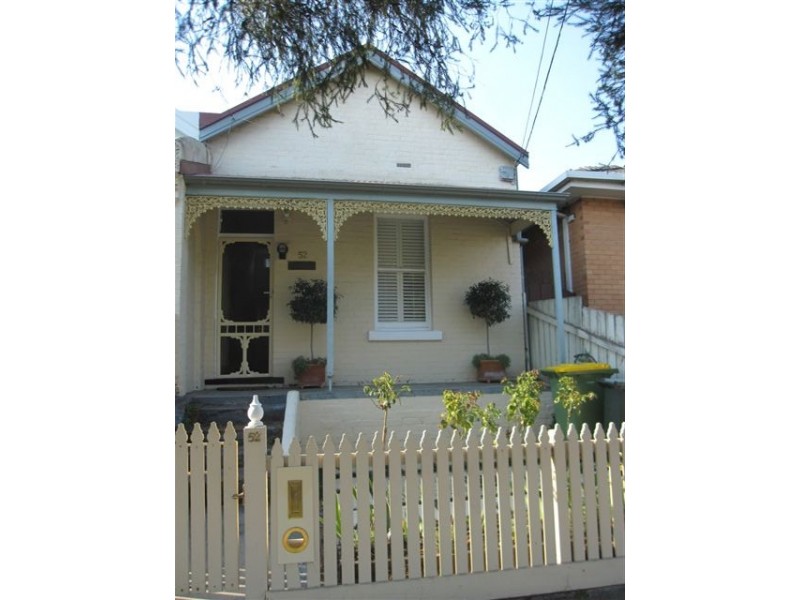 52 Carlisle Street, Preston VIC 3072