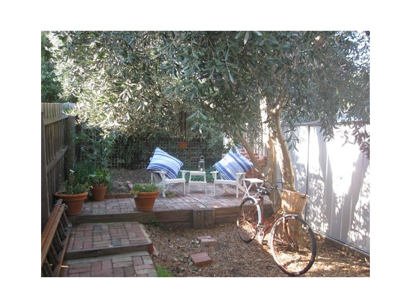 52 Carlisle Street, Preston VIC 3072