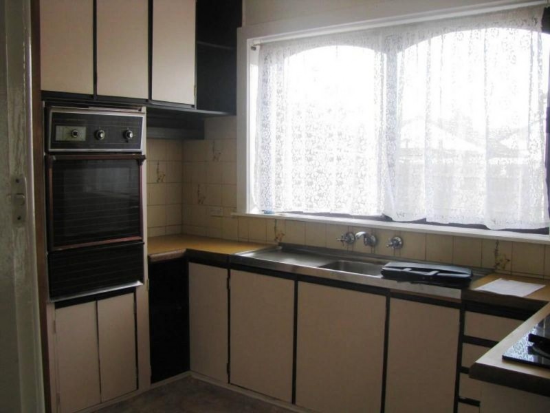 31 Dwyer Avenue, Reservoir VIC 3073