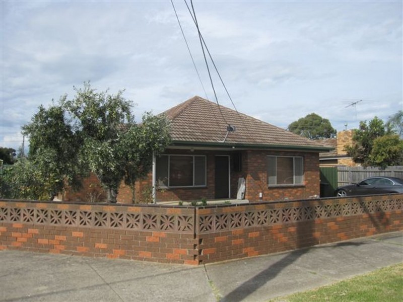 22 Sturdee Street, Reservoir VIC 3073