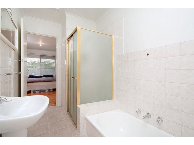 4/29 Kelsby Street, Reservoir VIC 3073