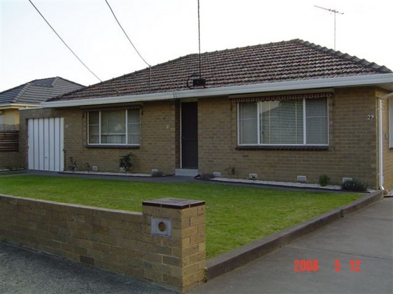 4/29 Kelsby Street, Reservoir VIC 3073