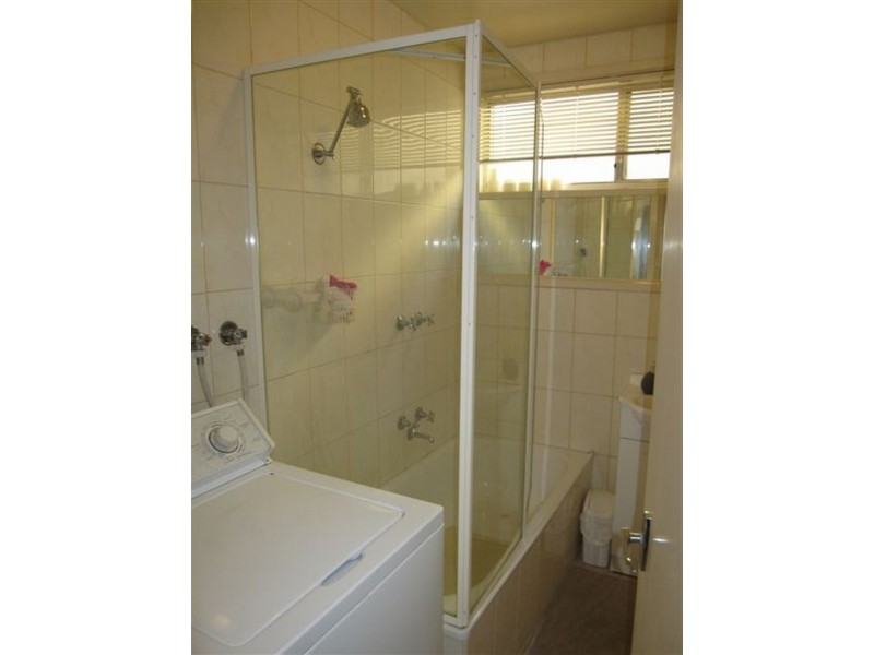 4/11 Kemp Street, Thornbury VIC 3071