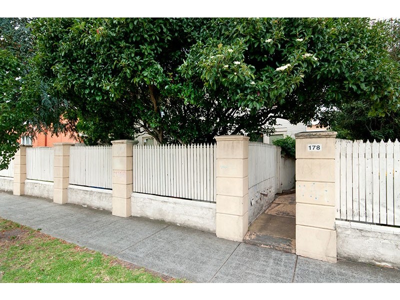 4/178 St Georges Road, Northcote VIC 3070