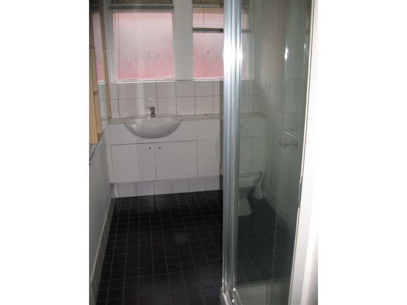 6/82 Gooch Street, Thornbury VIC 3071