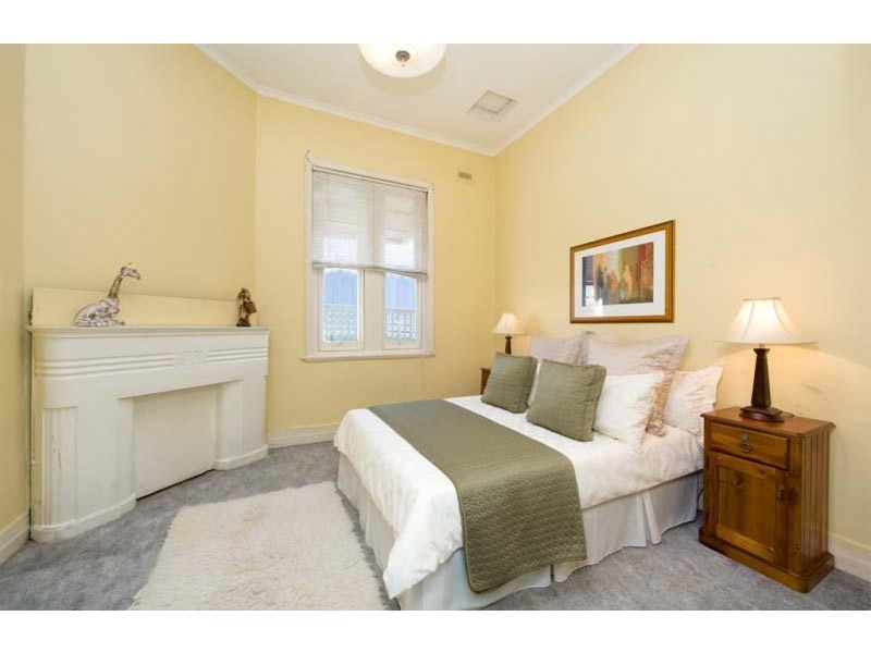 41 Hawthorn Road, Northcote VIC 3070