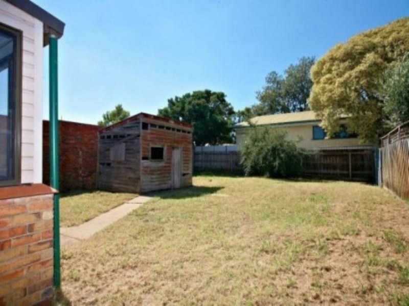 12 Sparks Avenue, Fairfield VIC 3078