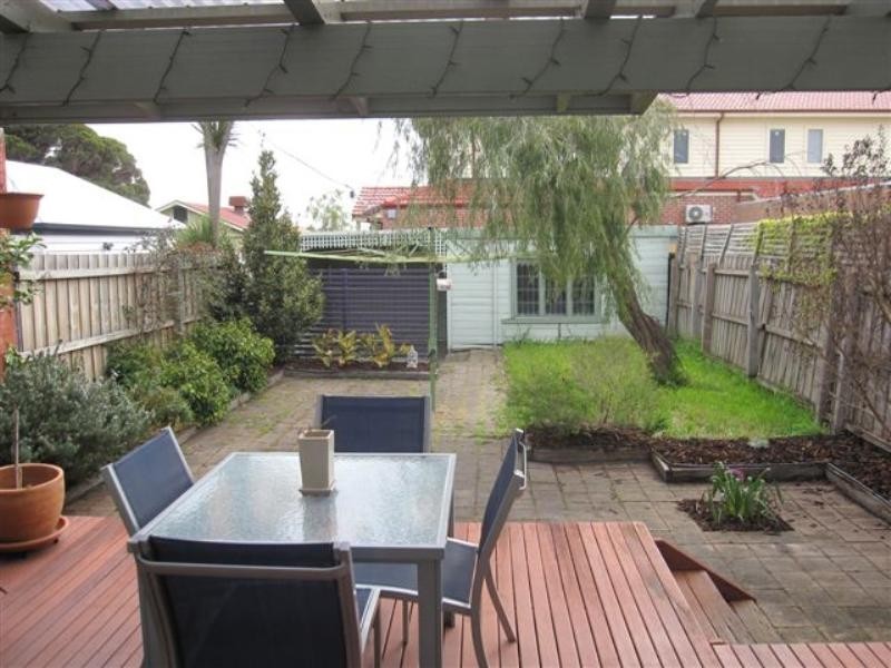 2 Reid Street, Northcote VIC 3070