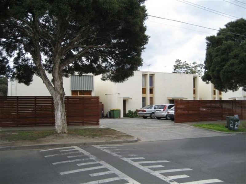 4/44 Strettle Street, Thornbury VIC 3071