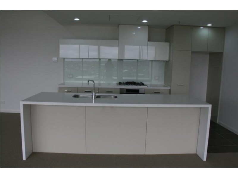 902/35 Separation Street, Northcote VIC 3070