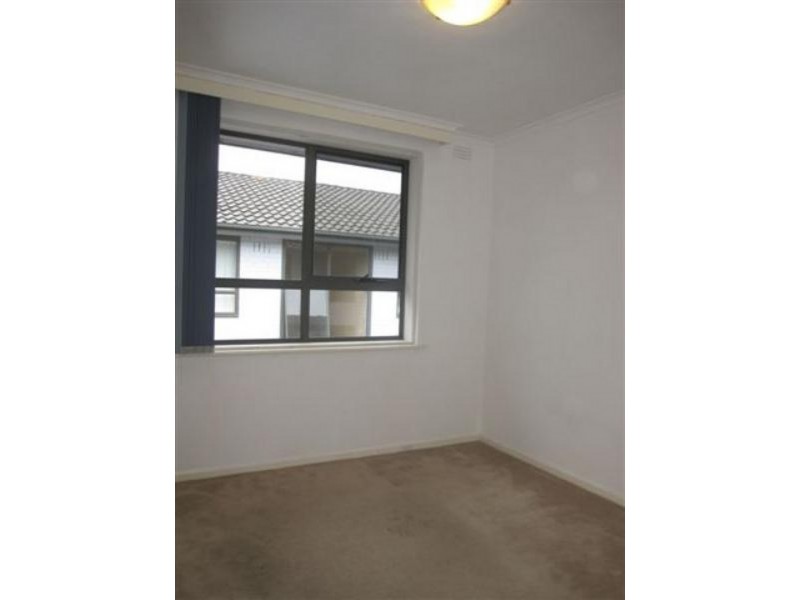 8/10-12 Anderson Road, Thornbury VIC 3071