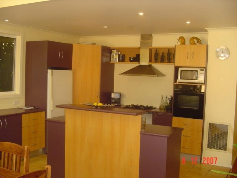 68 Rossmoyne Street, Thornbury VIC 3071