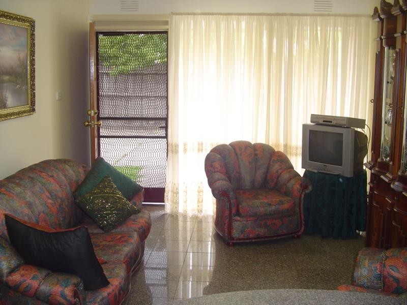 2/57 Harold Street, Thornbury VIC 3071