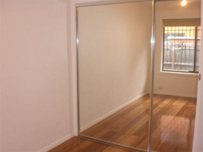 1/76 Rathmines Street, Fairfield VIC 3078