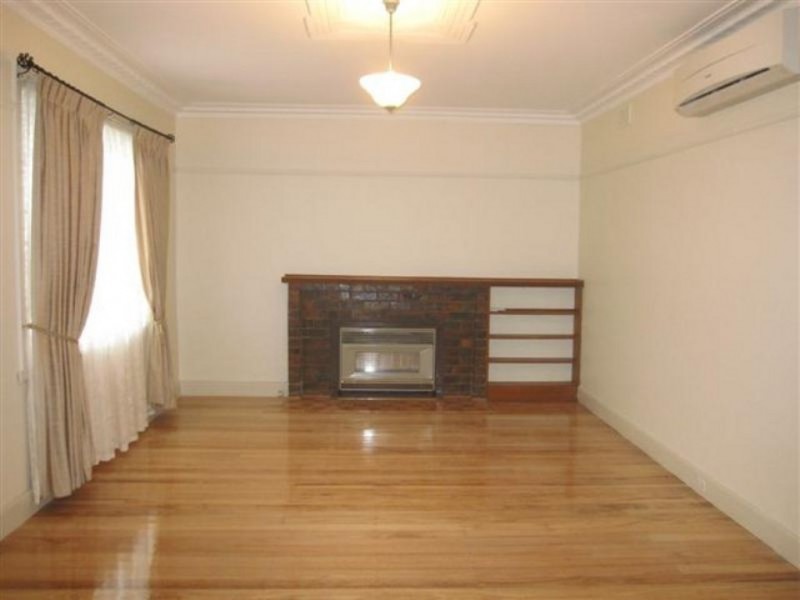 1/198 Spring Street, Reservoir VIC 3073