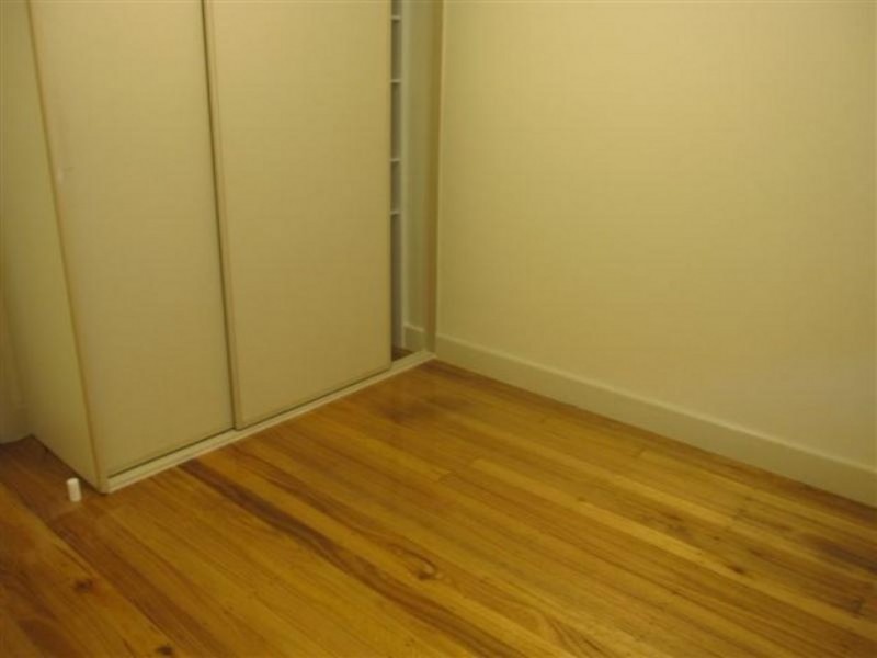 1/198 Spring Street, Reservoir VIC 3073