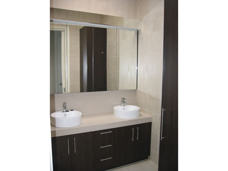 10 Clendon Court, Toorak VIC 3142