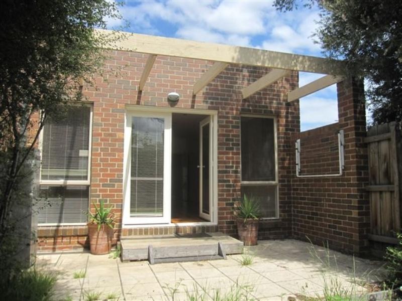 22D Separation Street, Fairfield VIC 3078