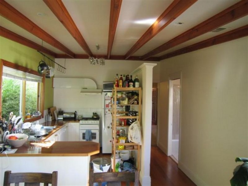 15 Latham Street, Northcote VIC 3070