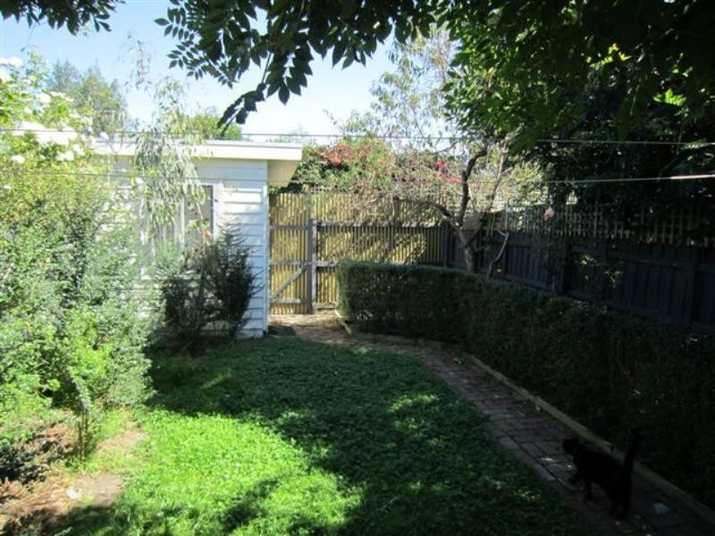 15 Latham Street, Northcote VIC 3070